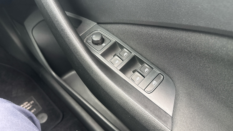 Skoda Kamiq 1.0 TSI 110 SE 5dr DSG Petrol Hatchback